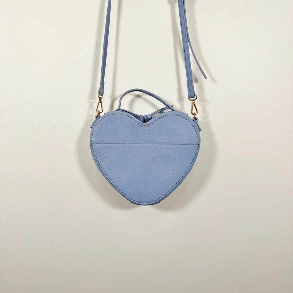LC Lauren Conrad Heart-Shaped Light Powder Blue Crossbody Bag - Picture 6 of 13